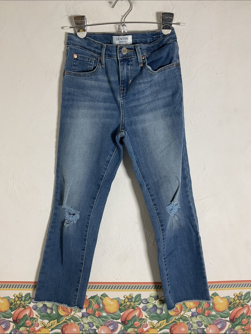 Denizen Levi’s Girls High Rise Ankle Straight Ripped Raw Hem Jeans Size 10